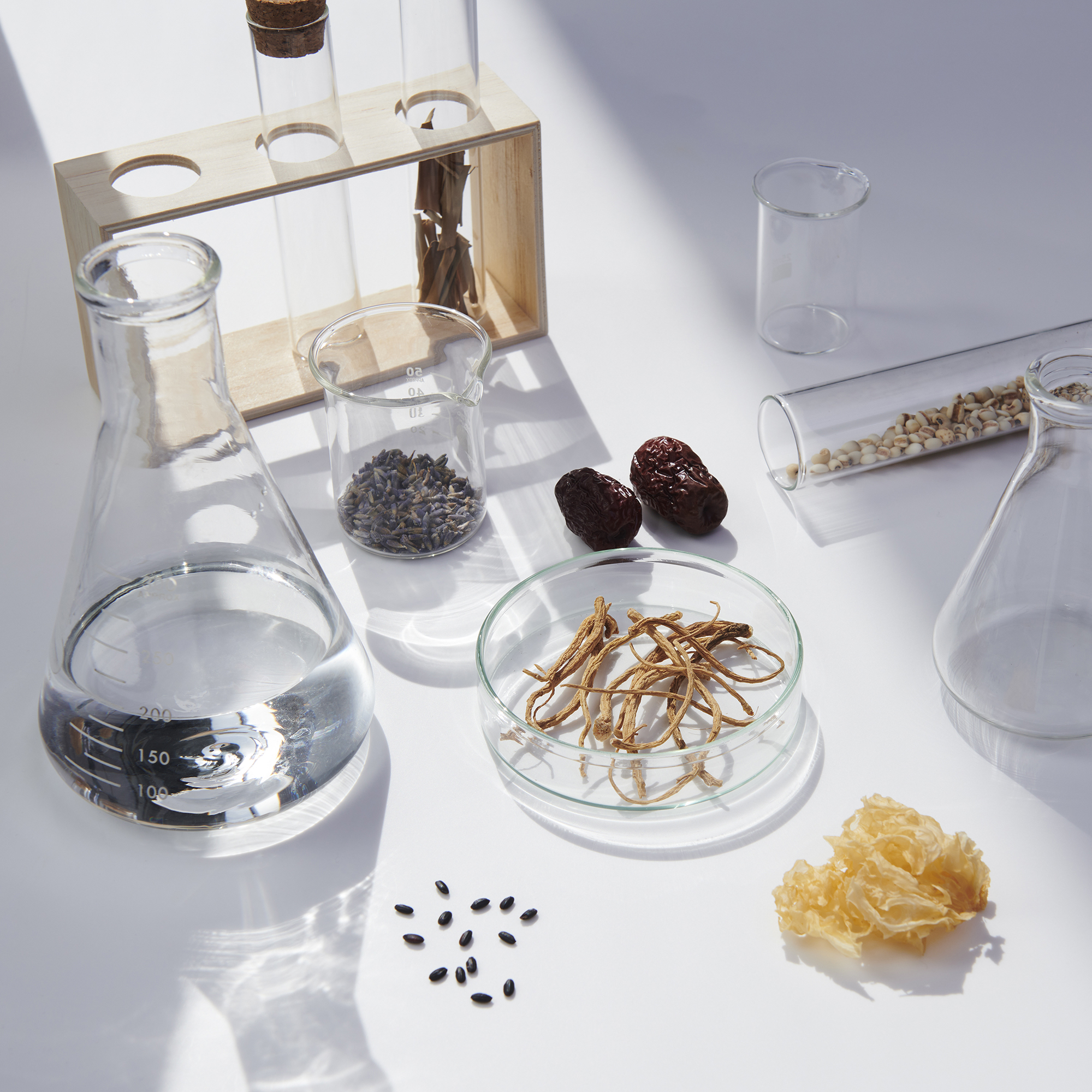 漢方理念×尖端科學